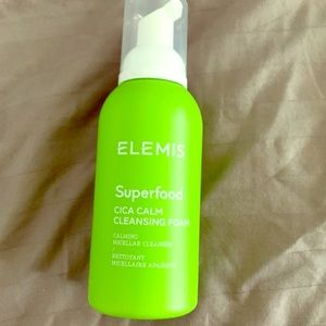 ELEMIS superfood CICA calm cleansing foam